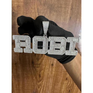 Pendentif personnalisé ROBI avec diamants en moissanite de qualité supérieure et cadre en argent sterling 925, charme de nom hip-hop glacé - Product Image 1