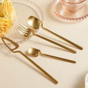 Service de couverts inspiré des rituels du lever du soleil pour des tables fraîches, une réception soucieuse de la convivialité et une ambiance optimiste à table. - Product Image 4