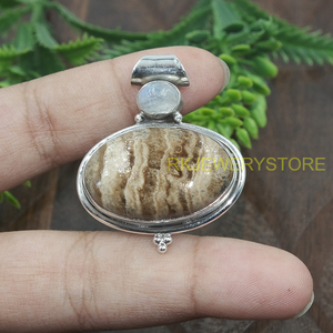 Colgante de Plata de Ley 925 con Jaspe y Piedra Lunar Arcoíris de Fuego Azul, Hecho a Mano, Gema Natural, Joyería Boho, Regalo - Product Image 3