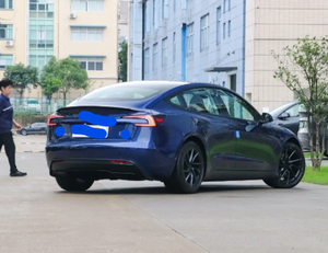 รถยนต์ไฟฟ้า Tesla Model 3 รุ่น High9 สมรรถนะสูง ระยะทางวิ่งไกล พลังงานบริสุทธิ์ รถยนต์พลังงานใหม่ มีตัวเลือกมือสอง - Product Image 3