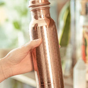 Corne de sport gravée de qualité supérieure, la plus vendue, pour boire directement, unisexe, stimulant la santé, réutilisable, motif animal fait main - Product Image 1