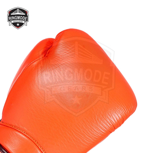 Guantes de Boxeo Personalizados para Entrenamiento y Sparring, Cuero Vacuno de Grano Completo, Cierre con Cordones, Forro Transpirable, Ajuste Universal - Product Image 2