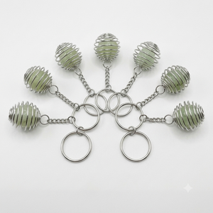 Llavero de cristal de alta calidad, aventurina verde, zafiro envuelto en alambre, llavero de piedra natural, regalos para mujeres. - Product Image 4
