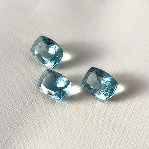 Magnifique pierre précieuse naturelle Santa Maria Aquamarine, taille coussin, calibrée 5x7 mm, facettée, 3 pièces, 2,30 carats, pour bijoux - Product Image 2