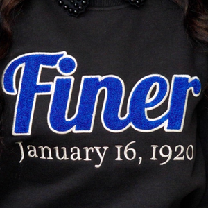 Sudadera de chenilla negra para mujer, inspirada en Zeta Phi Beta, con contorno plateado, estilo casual, de Finer, 16 de enero de 1920 - Product Image 5