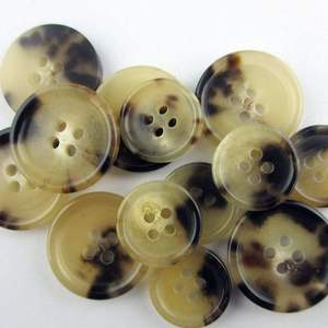 Most and Best Sell Ox and Cow Horn Button Used for suit <b>jackets</b> and trousers where a natural & matte or polished look is desired - Product Image 3