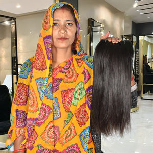 Vente en gros Extensions de cheveux humains bouclés noirs vierges de l'Inde Faisceaux de cheveux humains bruts, droits, soyeux et sans Tengle, bon marché - Product Image 4