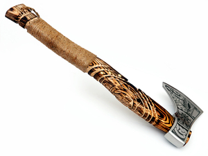 Hache de Viking en acier à haute teneur en carbone, forgée à la main, manche en bois de frêne, cadeau de luxe pour les amateurs de Vikings, design médiéval - Product Image 4