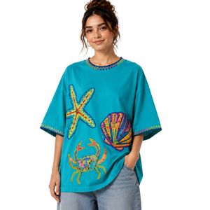 เสื้อยืดโอเวอร์ไซส์สีฟ้าอมเขียวสำหรับผู้หญิง พิมพ์ลายมหาสมุทรสีสันสดใส สไตล์ลำลอง ผ้าฝ้าย สตรีทแวร์ ใส่สบายช่วงฤดูร้อน ทรงหลวม รับผลิตตามสั่ง ขายส่ง - Product Image 1