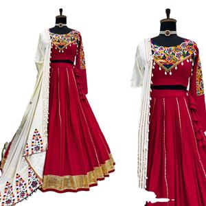 Venta al por mayor: Nuevo Salwar Kameez de diseñador en georgette sintético, con hermoso trabajo de lentejuelas chinas, ideal para festivales como Navratri y fiestas. - Product Image 1