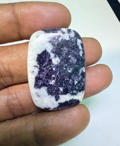 Lepidolita natural de alta calidad en cabujón, formas mixtas, venta al por mayor, piedras preciosas sueltas para la fabricación de pendientes colgantes de plata hechos a mano. - Product Image 2
