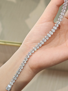สร้อยข้อมือเงินแท้ 925 ประดับเพชรทรงรี สี D เพชรเพาะเลี้ยงในห้องปฏิบัติการ รับรองโดย IGI เครื่องประดับแต่งงานสุดคลาสสิกสำหรับผู้หญิง - Product Image 5