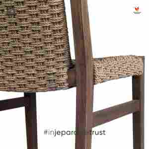 Chaise de salle à manger moderne en teck massif, robuste, écologique et durable, pour restaurants, cafés et hôtels, vente en gros européenne - Product Image 5