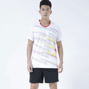 Uniforme de volley-ball pour hommes, personnalisé, confortable et durable, service OEM, meilleure qualité, uniforme de volley-ball entièrement sublimé - Product Image 1