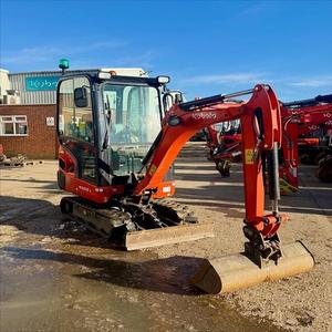 Mini-excavatrice Kubota KX018 en gros, 2,7 tonnes, compacte, hydraulique, sur chenilles, moteur diesel, machine de terrassement pour la construction - Product Image 4