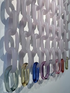 Cadena de Resina Colorida Hecha a Mano de Lujo para Colgar en la Pared, Arte Decorativo Abstracto Moderno para Decoración de Interiores de Primera Calidad - Product Image 5