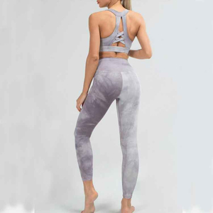Ensemble de yoga 2 pièces pour femme : Leggings taille haute longueur intégrale et crop top imprimé tie-dye, dos nageur sans couture, col rond, extensible, pour le fitness - Product Image 6
