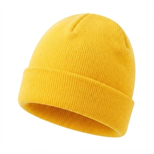 Bonnet tricoté personnalisé avec logo lumineux dans le noir, unisexe, en polyester, chaud, pour les voyages et les activités de plein air - Product Image 1