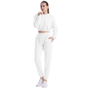 Conjunto de dos piezas personalizado para mujer: Sudadera básica con capucha y pantalones acampanados, chaqueta con cremallera, pantalones ajustados acampanados, chándal deportivo. - Product Image 4