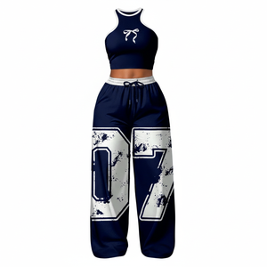 ชุดเซ็ตสตรีทแวร์ผู้หญิงสองชิ้น เสื้อครอปท็อปและกางเกงจ็อกเกอร์ พิมพ์ลายกราฟิกตามสั่ง ชุดวอร์มแฟชั่นขายส่ง ชุดคอร์ดเซ็ต - Product Image 5