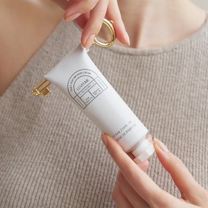 Crème pour les mains Reopyum Protagonist 50 ml, parfumée, à l'acide hyaluronique, soin hydratant - Product Image 1