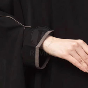 อาบายะห์ผู้หญิงแบบคลาสสิก ดีไซน์เรียบง่าย อาบายะห์ผู้หญิงเนื้อผ้านุ่ม สำหรับสวมใส่ทั่วไปและให้ความสบาย - Product Image 5