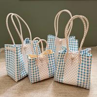 Ensemble de sacs fourre-tout tissés à carreaux pour femmes, sacs à main à motif noir et blanc, poignées en corde, design écologique, prix d'usine Indonésie