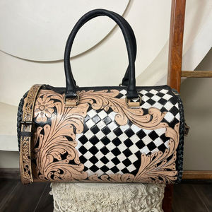 2026 Personalized Stylish Handcrafted Cowhide Leather Speedy Bag Checkered Western Duffel Vintage Travel Handbag for Women - Product Image 5