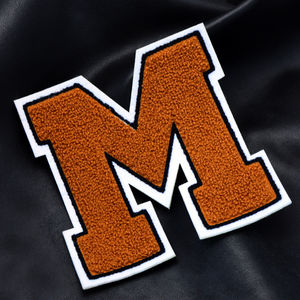 Parches de Tela Bordados con Logotipo Personalizado 2D 3D, en Forma de Corazón, Alfabeto y Flor, para Gorras - Product Image 2