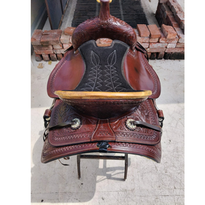 Selle de cheval western en cuir artisanale, classique, avec motifs gravés, pour le cowboy, le ranch et l'équitation sur sentier, avec arceau en fibre de verre et quincaillerie SUS304 - Product Image 5