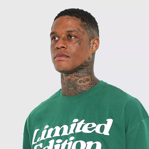 Camisetas OEM con serigrafía personalizada para hombre hechas en Sialkot por SilkZone Ind Material de poliéster/algodón con logotipo DTG DTF - Product Image 5