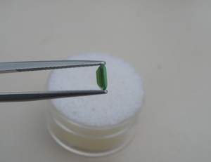 Diopsido de Cromo Verde Natural, Gema Esmeralda Facetada Suelta de 5x3mm - Product Image 4
