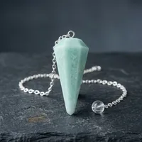 Pendentif en cristal d'amazonite naturelle en gros, pour la radiesthésie, le Reiki, la guérison et la méditation, en forme de cône à facettes, fournisseur d'Inde