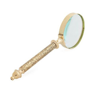 Loupe de poche vintage en laiton massif avec manche incrusté de nacre, idéale pour la lecture et comme cadeau unique - Product Image 4