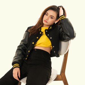 Chaquetas Cortas Acolchadas de Alta Calidad, Transpirables y Ecológicas para Mujer, Estilo Universitario, Deportivas de Béisbol - Product Image 4