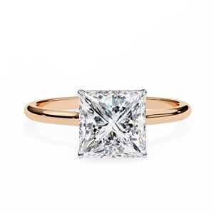 Bague de fiançailles élégante en diamant taille princesse - Product Image 1