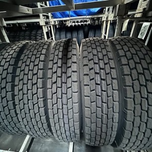 Achetez des pneus de camion commerciaux 295 80R22.5 de qualité supérieure, résistants, achetez maintenant pour une livraison rapide et des prix de gros abordables - Product Image 1