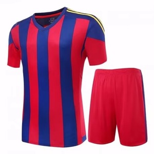 Camiseta de Fútbol para Hombre, Cuello en V, Rayas Rojas y Negras, Manga Corta, Transpirable, Poliéster, Corte Regular para Adultos - Product Image 3