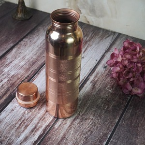 Hand Hammered 100% Pure Copper <b>Water</b> <b>Bottle</b> New Design <b>Water</b> <b>Bottle</b> for Home Office School Workout Gym <b>Running</b> Yoga 1 Ltr - Product Image 2