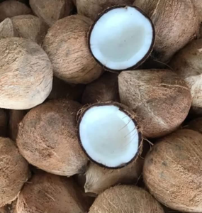 Big Supply Competitive Price Dry Brown Semi Husked <b>Coconut</b> With Tight Export Standard From Vietnam Best Seller - Product Image 1