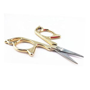 Tijeras para Cutículas de Acero Inoxidable con Hoja Curva de 3.9 Pulgadas, Punta Afilada, Borde Liso, Plegables, para Salón de Belleza, Manicura y Cuidado Personal - Product Image 4