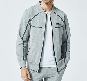 Conjuntos Deportivos de Dos Piezas con Logotipo Personalizado OEM, 100% Algodón, Conjuntos Deportivos Cálidos para Hombre, Colección de Invierno, Traje Deportivo para Correr y Entrenar - Product Image 2