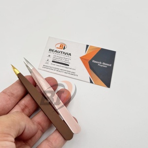 Pinzas para Cejas de Acero Inoxidable Ligeras para un Afeitado de Precisión, Reutilizables, con Punta Puntiaguda, Pinzas para Cejas con Logotipo Privado - Product Image 4