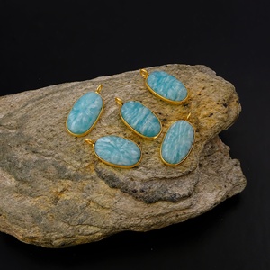 Amazonita natural flor tallada encantos joyería de moda única colgantes bisel conjunto oro forma ovalada joyería de moda única - Product Image 5