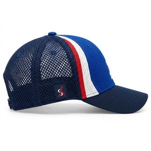 Gorra Trucker Personalizada de Malla Transpirable con Panel Frontal de Poliéster, Construcción Ligera, Cierre Ajustable con Broche, Cómoda - Product Image 4
