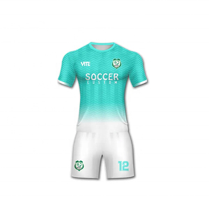 Maillot de football personnalisé sublimé, séchage rapide, respirant, 100 % polyester, fabriqué au Pakistan, short de football, créez votre propre design - Product Image 1
