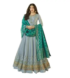 トレンディな服装のパキスタンの女性のファンシードレス刺繍フロック3ピーススーツEid Wear