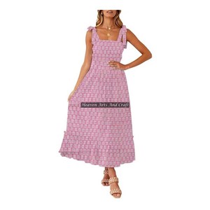 Robe élégante bohème à fleurs avec bretelles spaghetti pour femmes, style estival parfait pour les vacances, les journées à la plage et les soirées décontractées, Inde - Product Image 4