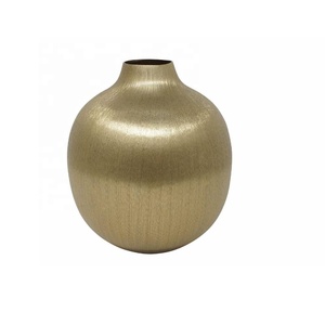 Florero de mesa de Metal con forma novedosa de alta calidad, florero de mesa moderno, florero decorativo de Metal para el hogar, oficina, decoración para sala de estar - Product Image 6