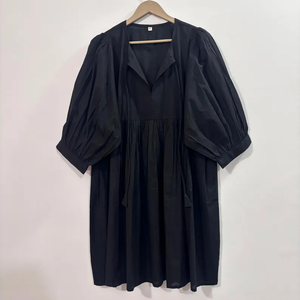 เดรสลำลองผู้หญิง ผ้าทอ 100% คอตตอน สีพื้น/เรียบ แขนสั้น เอวทรงเอ็มไพร์ ทรงเบบี้ดอลล์ โอเวอร์ไซส์ คอวี ใส่ได้ทุกวัน - Product Image 4